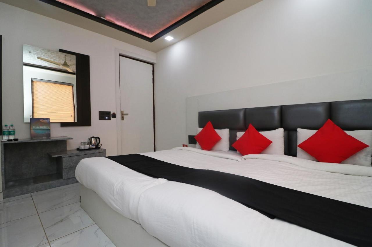 Hotel Grand Sparrow Inn Agra  Exterior photo
